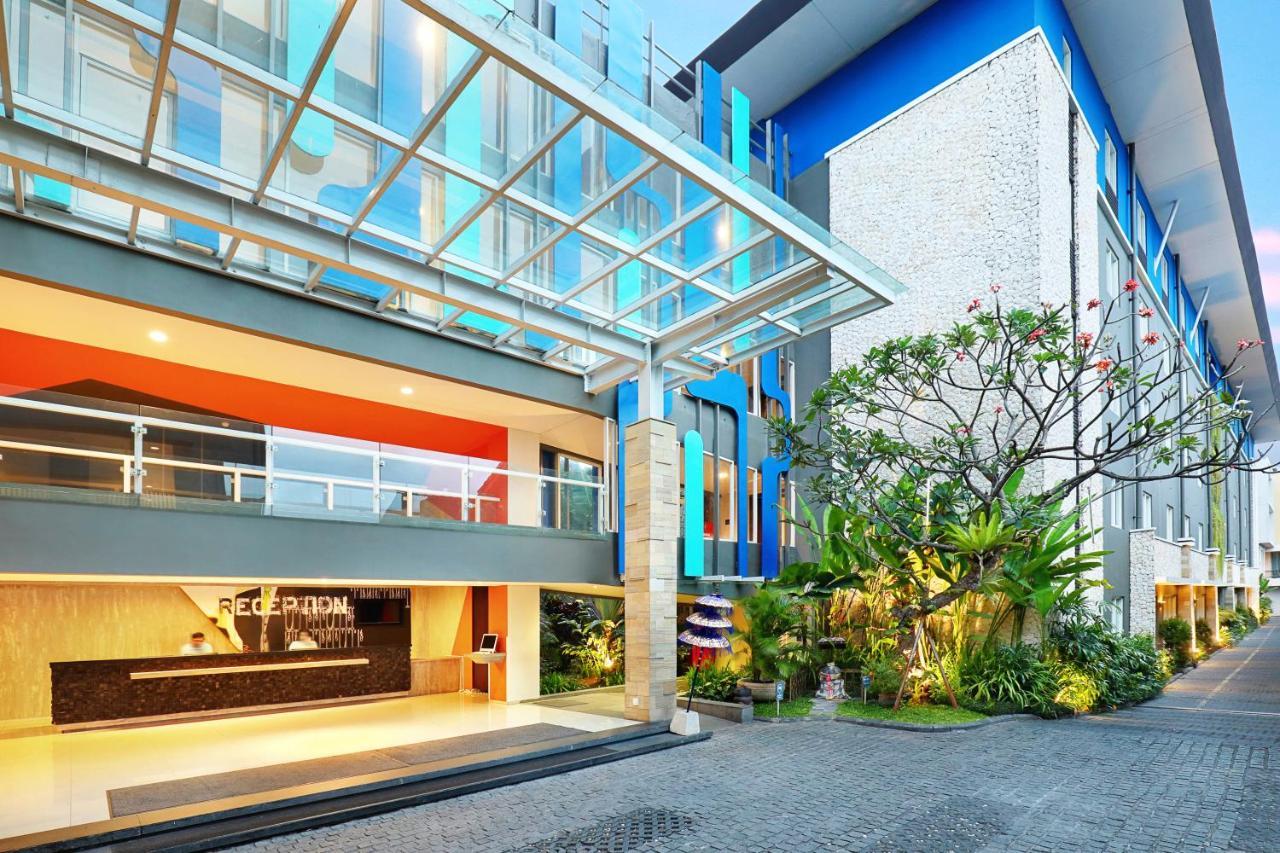 Primera Hotel Seminyak Exterior foto