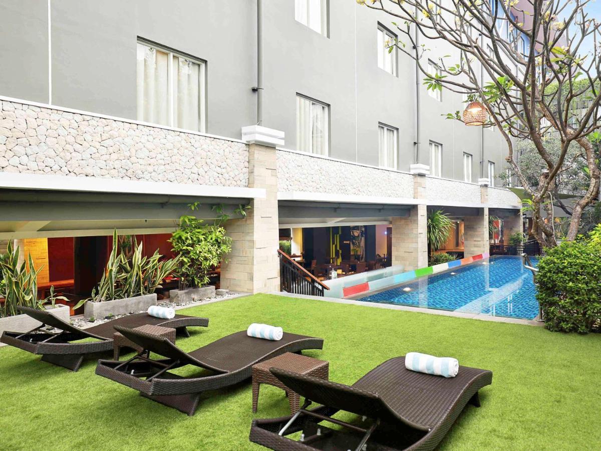Primera Hotel Seminyak Exterior foto